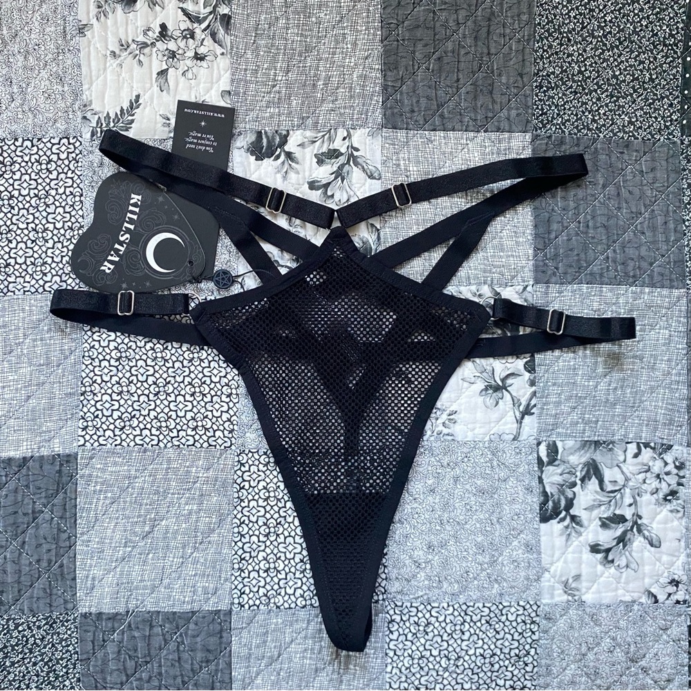 killstar black casting fishnet mesh pentagram panties — size large